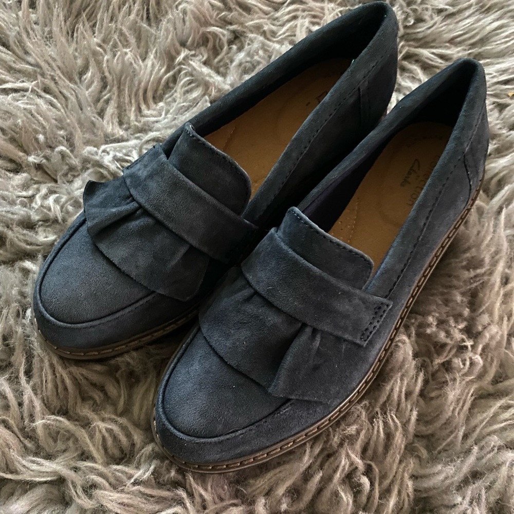 Clacks of England Airabell slip navy